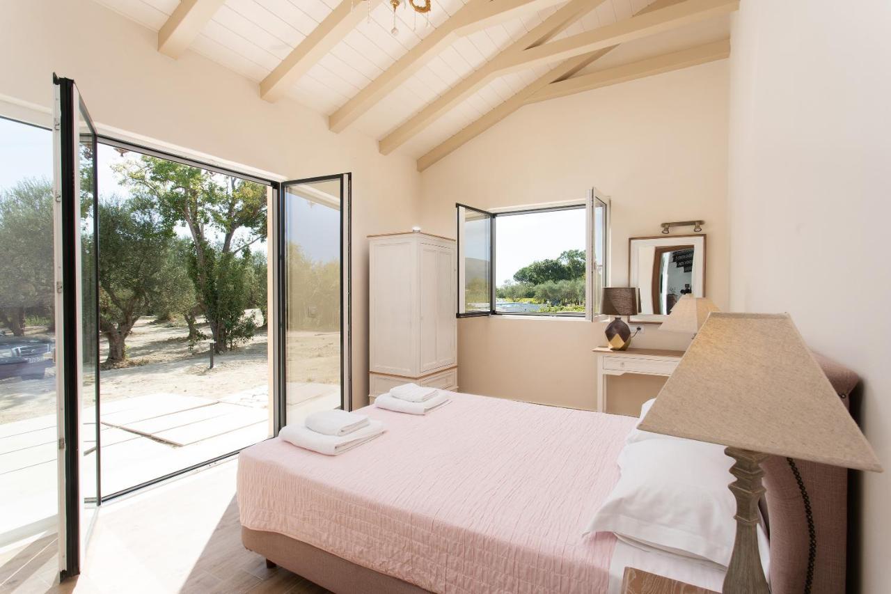 Aneli Luxury Villas - Villa Semeli Áyios Kírikos Extérieur photo