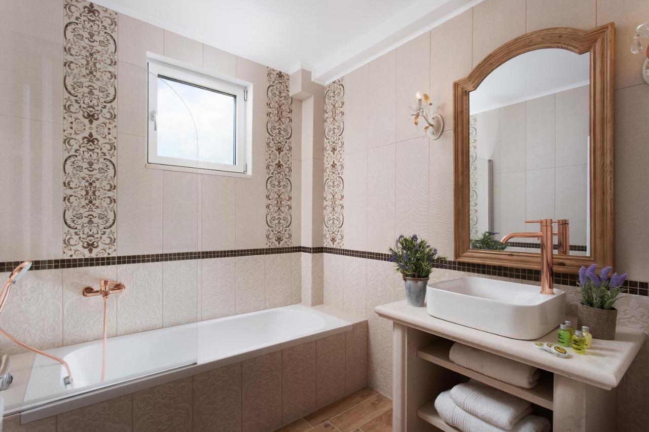 Aneli Luxury Villas - Villa Semeli Áyios Kírikos Extérieur photo